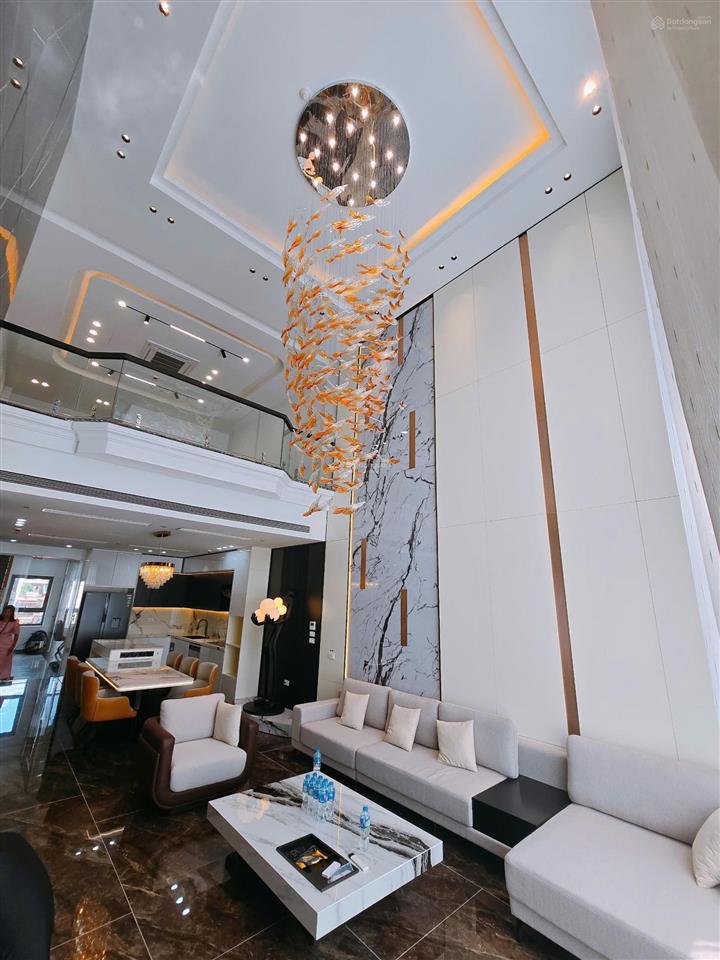 Bán nhà gần aeon, gara, thang máy, 90m2, 6 tầng, mặt tiền 4.7m, giá 15 tỷ