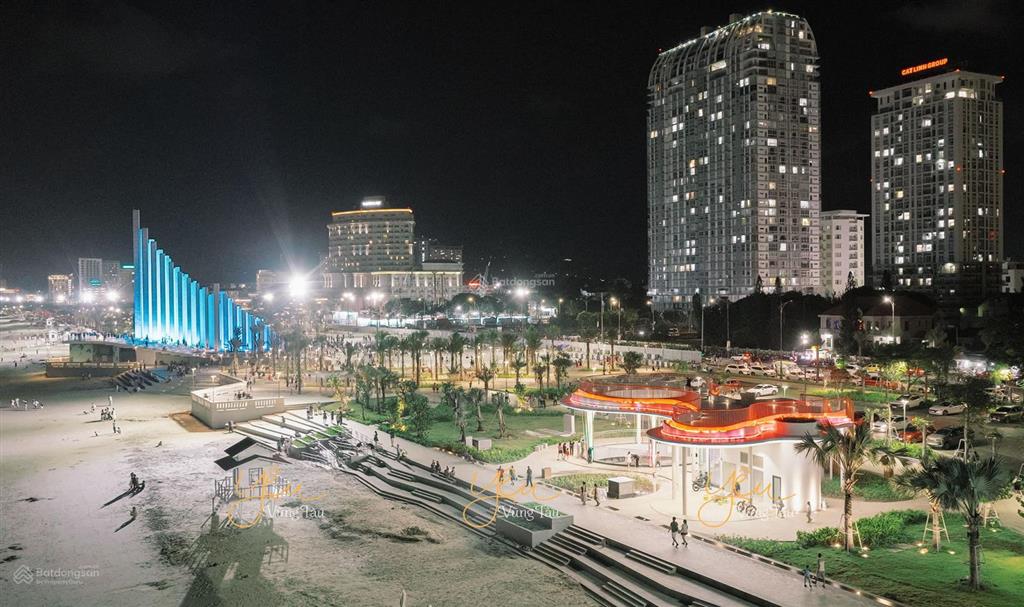 Chính chủ cần bán góc 2 mặt tiền đường phó đức chính cách biển bãi sau 200m gần tháp tam thắng