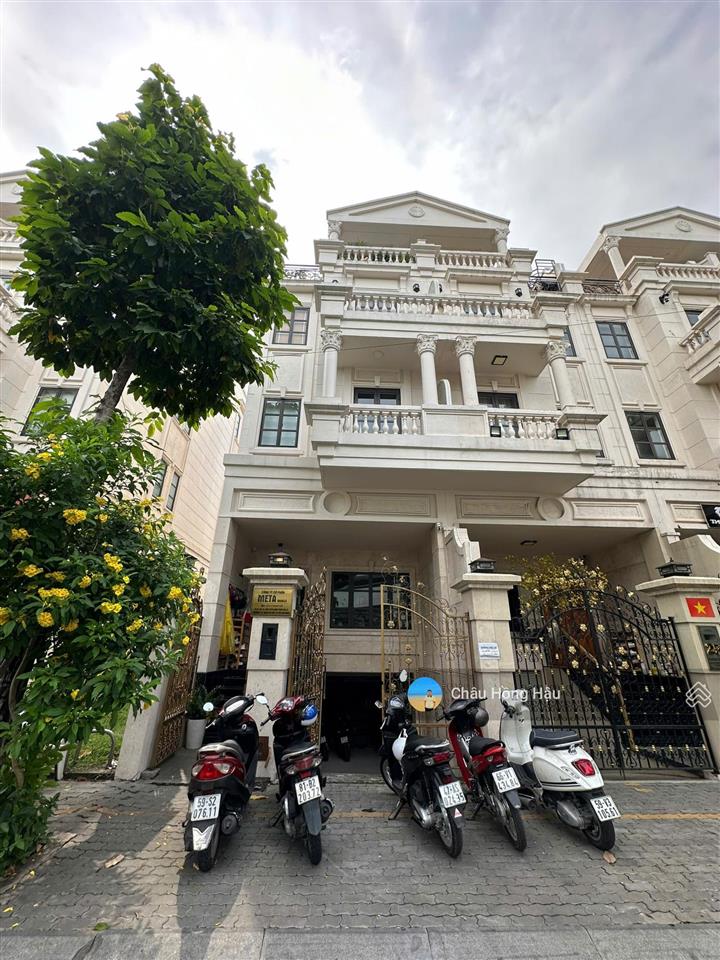 Nhà phố, biệt thự cityland park hills p. 10 gò vấp dt 5x20m 1 hầm 4 tầng (thang máy) giá 22 tỷ