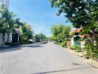 Lô đất 2 mặt hẻm khu phân lô đường 12m gần sông sài gòn xây biệt thự, vp, chdv