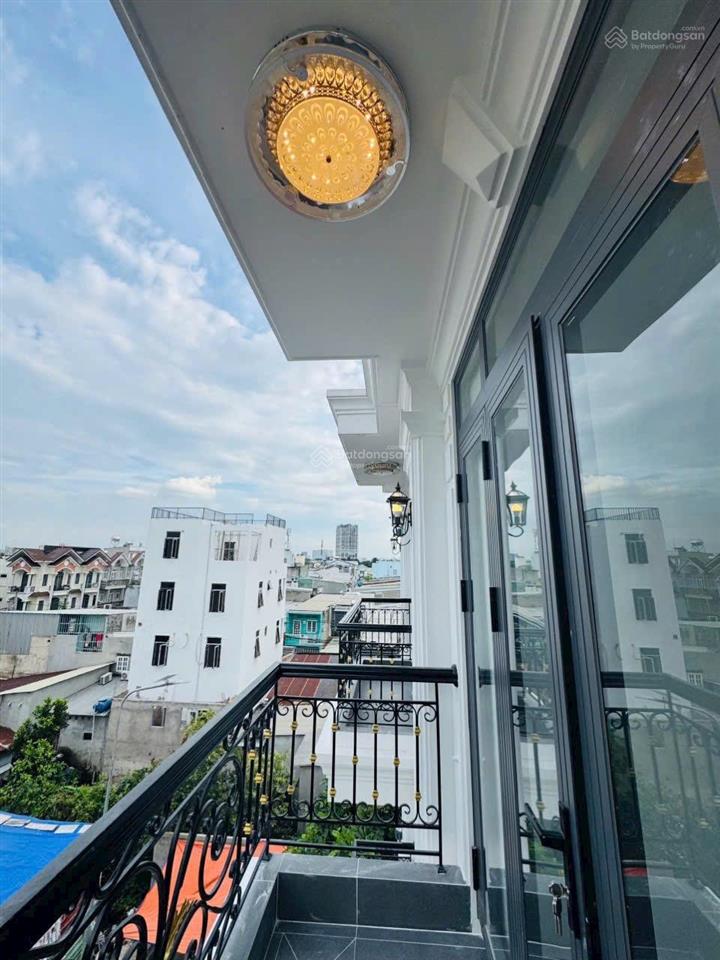 Bán nhà mới hoàn thiện ngay đường 40 hiệp bình chánh, ngay chợ hiệp bình. 52m2 4 tầng, hoàn công đủ