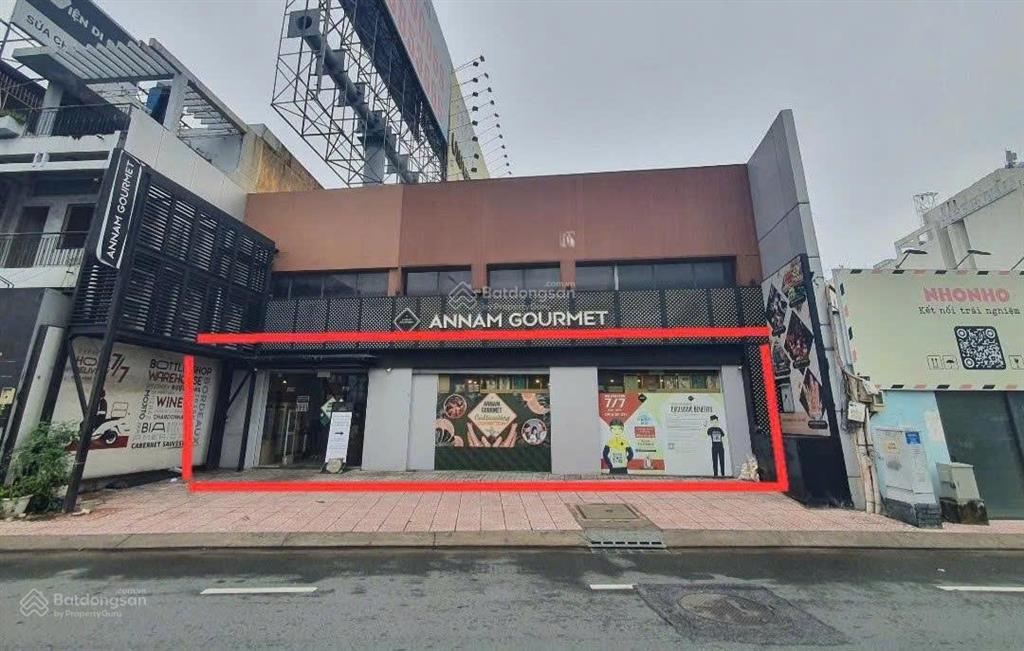 Nhà chính chủ mặt tiền đường hoàng văn thụ ngã 4 quận phú nhuận