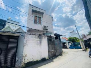 Nhà góc 2 mt 87m2 công nhận đủ, 500m ra bệnh viện lê văn thịnh chỉ 9 tỷ tl