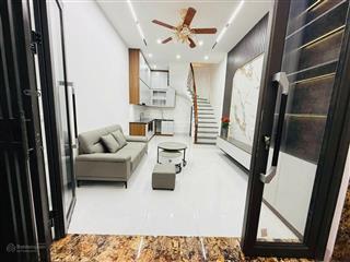 Nhà đẹp liễu giai, ngõ thông các ngả, ba gác đỗ cửa, xây mới chắc chắn, sổ cc, 38m2*5t