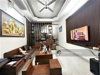 Bán nhà phố nguyễn khang  yên hoà dt 56m2 4 tầng  20m ra mặt phố  dân xây!!!