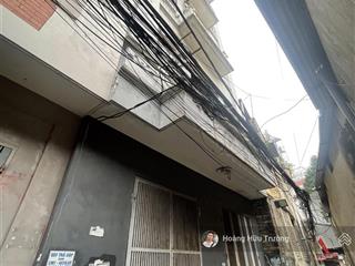 Bán nhà ngõ 132 cầu giấy dt 45m2 5 tầng  dân xây  30m ra mặt phố!!!