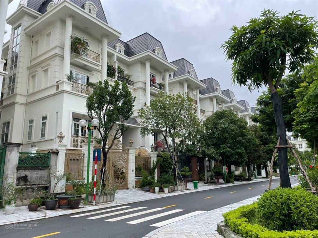 155m2 trục chính đường 31m lideco giá 2x tỷ, cực đẹp thoáng view công viên.  0983 841 ***