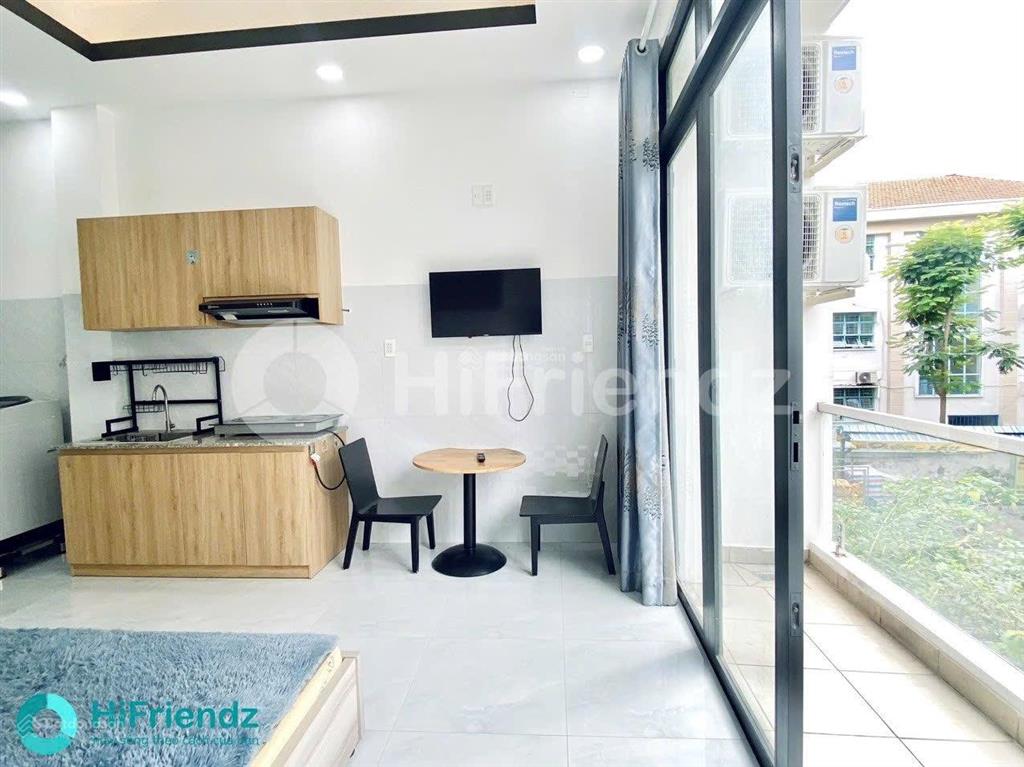 Cho thuê phòng trọ ban công máy giặt riêng q8, ngay bến xe q8 cầu nhị thiên đường cầu tạ quang bửu