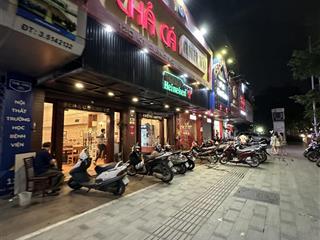 Cho thuê nhà mặt phố giảng võ, dt 200m2 + gác 100m2, mt 7m, giá 156,576 triệu,  0968 896 ***