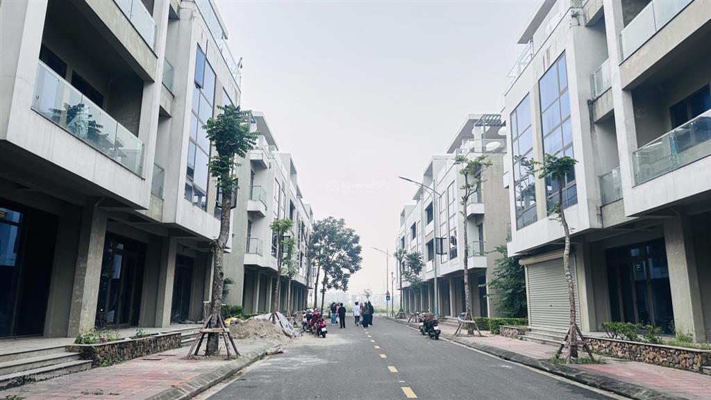 Phân lô liền kề hud vân canh 110m² mặt tiền 5m vỉa hè ô tô tránh, vị trí đẹp 4 tầng 17 tỷ tl