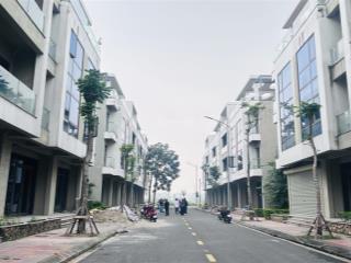 Phân lô liền kề hud vân canh 110m² mặt tiền 5m vỉa hè ô tô tránh, vị trí đẹp 4 tầng 17 tỷ tl