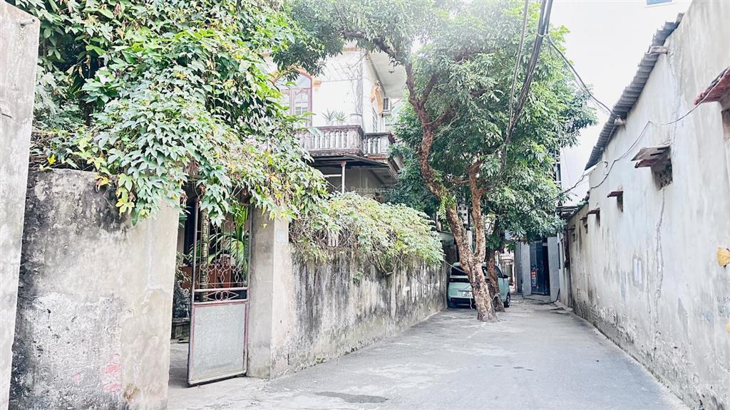 Bán 160m đất ngõ 68 cầu giấy ô tô 16 chỗ đỗ cửa, xây tòa văn phòng, ccmn, giá 38 tỷ tl