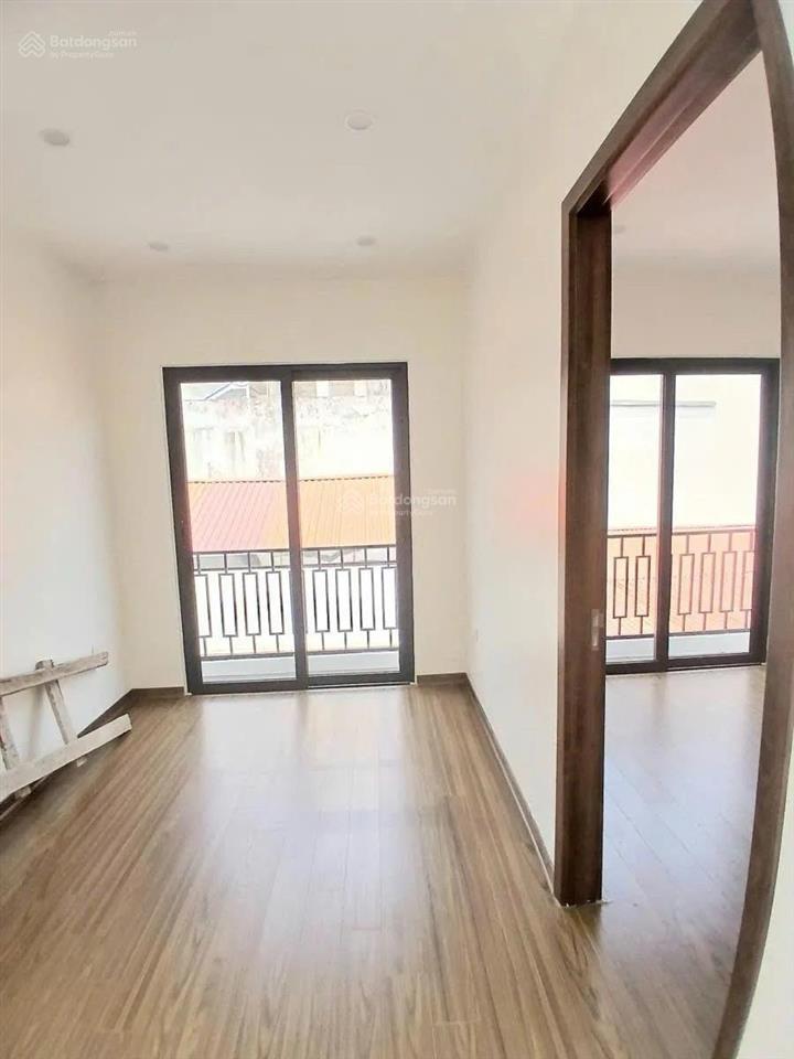 Bán nhà phùng khoang lương thế vinh lô góc nhà mới 5 tầng 35m2, ô tô tránh đỗ, giá chỉ hơn 10 tỷ