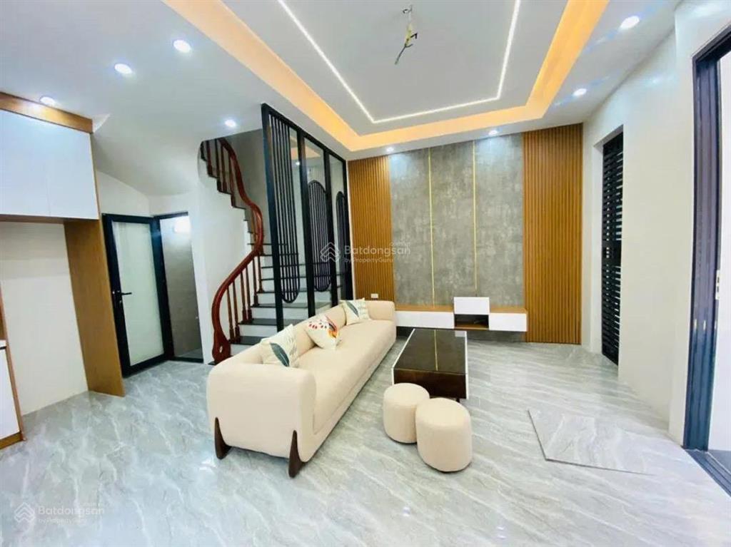 Bán nhà phùng khoang lương thế vinh lô góc nhà mới 5 tầng 35m2, ô tô tránh đỗ, giá chỉ hơn 10 tỷ