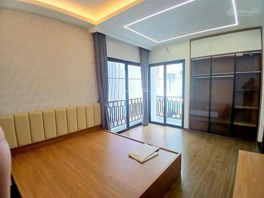 Bán nhà phùng khoang lương thế vinh lô góc nhà mới 5 tầng 35m2, ô tô tránh đỗ, giá chỉ hơn 10 tỷ