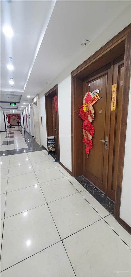 Chính chủ bán căn hộ 2pn góc toà ct3 gelexia full đồ chỉ việc xách vali vào ở. giá chỉ 82tr/m2