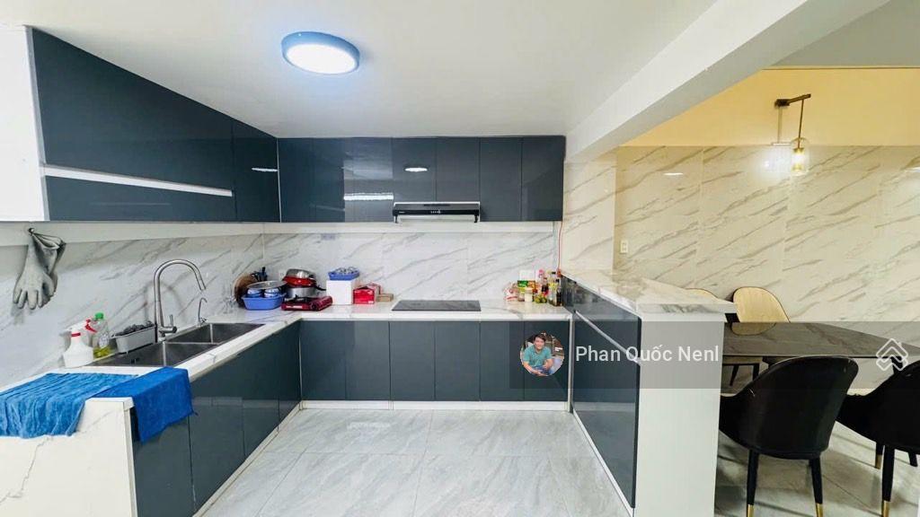 Bán nhà lâm văn bền, quận 7 xe hơi ngủ trong nhà, 80m2 (4x20m), chỉ 8,x tỷ, nhà giáp cx ngân hàng