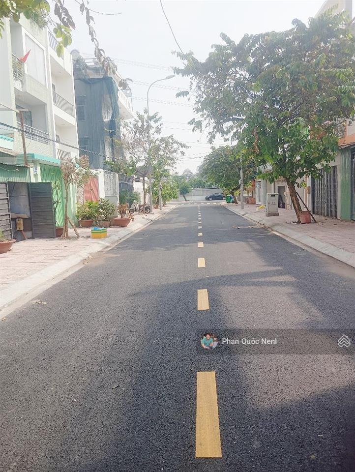 Bán nhà mặt tiền kdc đồng bộ, an dương vương, q8, 100m2(5x20) giá nhỉnh 9tỷ, 4 tầng, nhà mới ở ngay