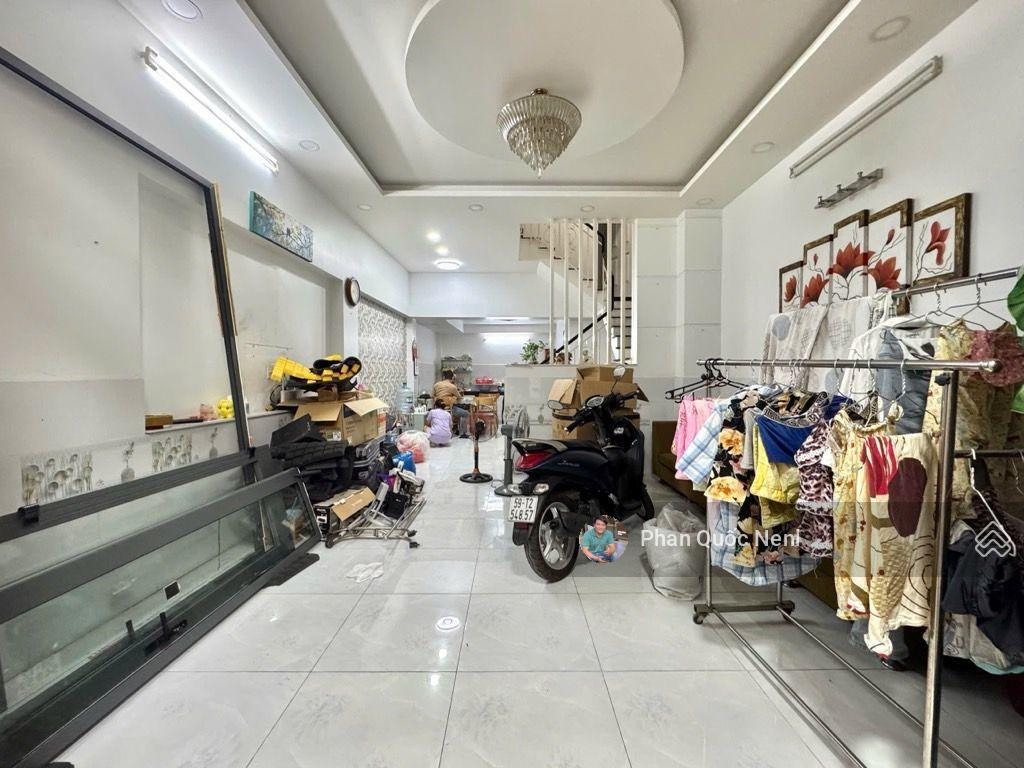 Bán nhà mới, hẻm 861 trần xuân soạn, quận 7, 60m2(5x12m), chỉ 7,2 tỷ, sổ vuông vức, giáp him lam