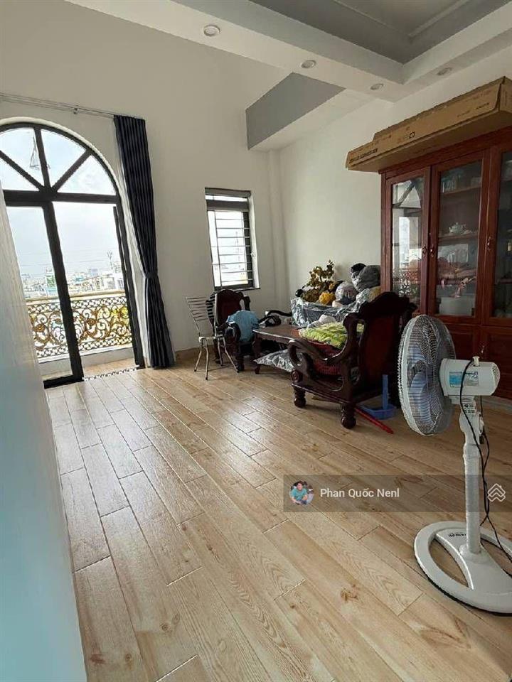 Bán nhà mới ,tạ quang bữu, quận 8, 75m2(5,6x14), giá chỉ 11 tỷ , tặng full nội thất, nhà mới ở ngay