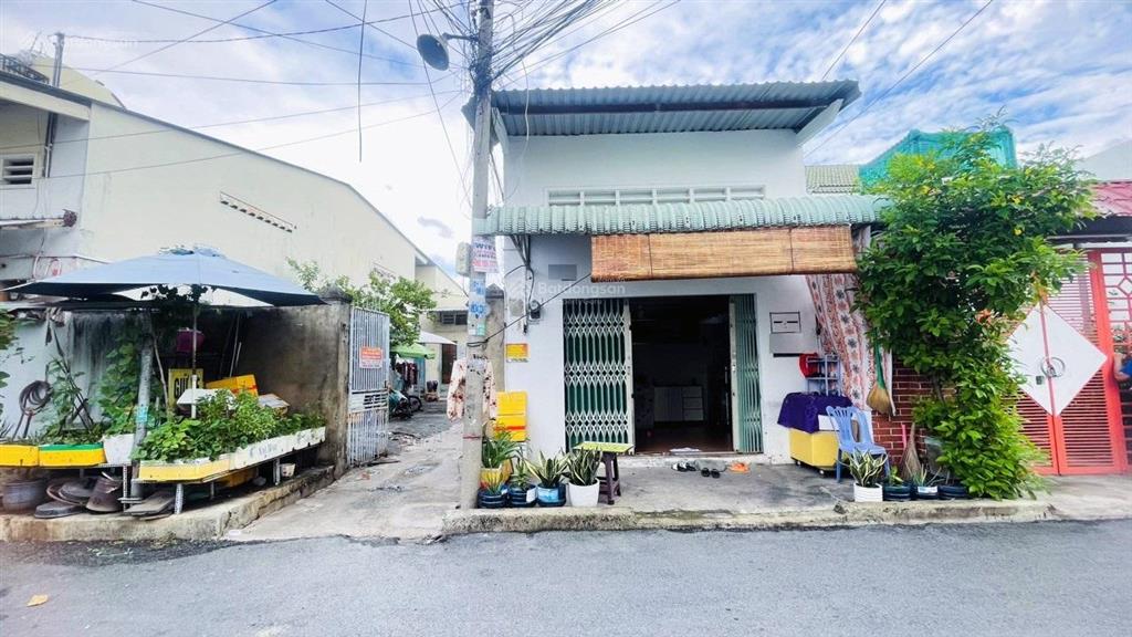 Chỉ 45tr/m2 kẹt giảm bán gấp dãy trọ 243m2 đường xe hơi ngay chợ thủ đức sẵn thu nhập 20tr/th