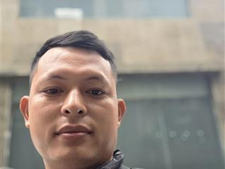 Trung tâm cầu giấy  lê văn lương  láng hạ  99m 7 tầng thang máy  dòng tiền ~ 2 t.ỷ / năm.