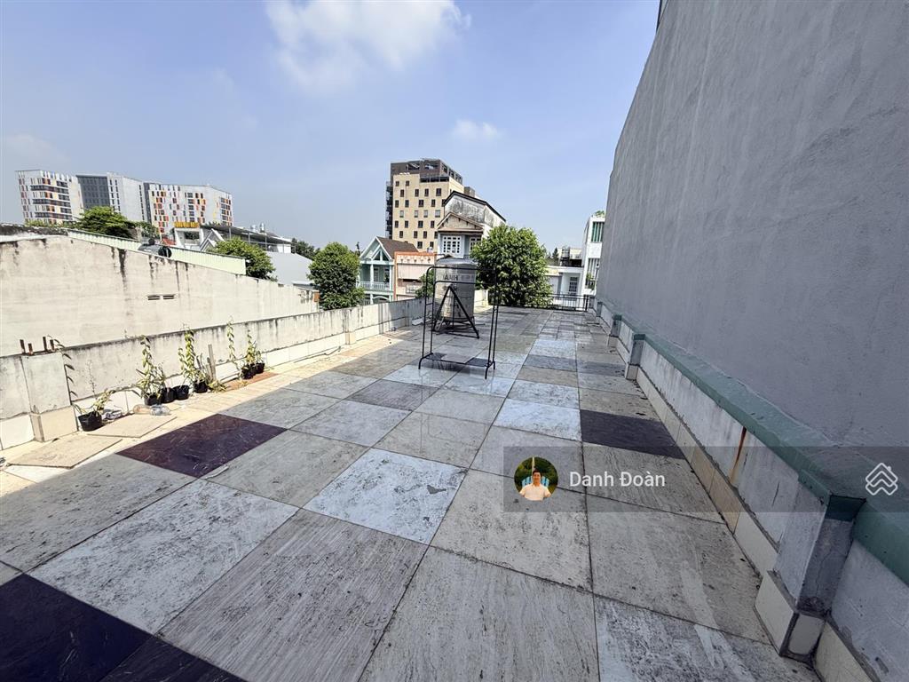 Khan hiếm nhà mt đường d2 man thiện|5x24m|xây dựng 5 tầng|có sẵn thu nhập 35tr/tháng