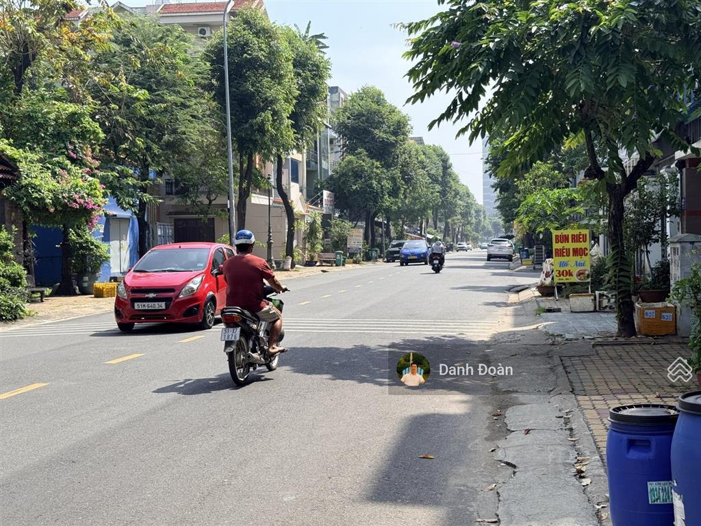 Khan hiếm nhà mt đường d2 man thiện|5x24m|xây dựng 5 tầng|có sẵn thu nhập 35tr/tháng