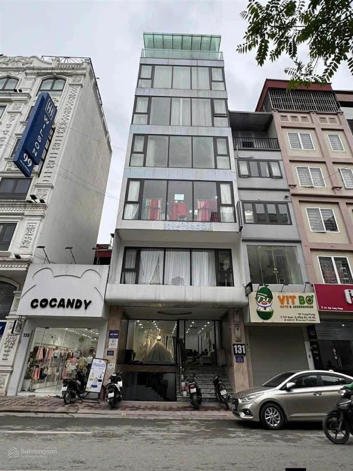 Cho thuê mbkd phố huỳnh thúc kháng  đống đa, dt 100m2 x 4 tầng, mt 4 m, giá 100tr, thông sàn, pccc