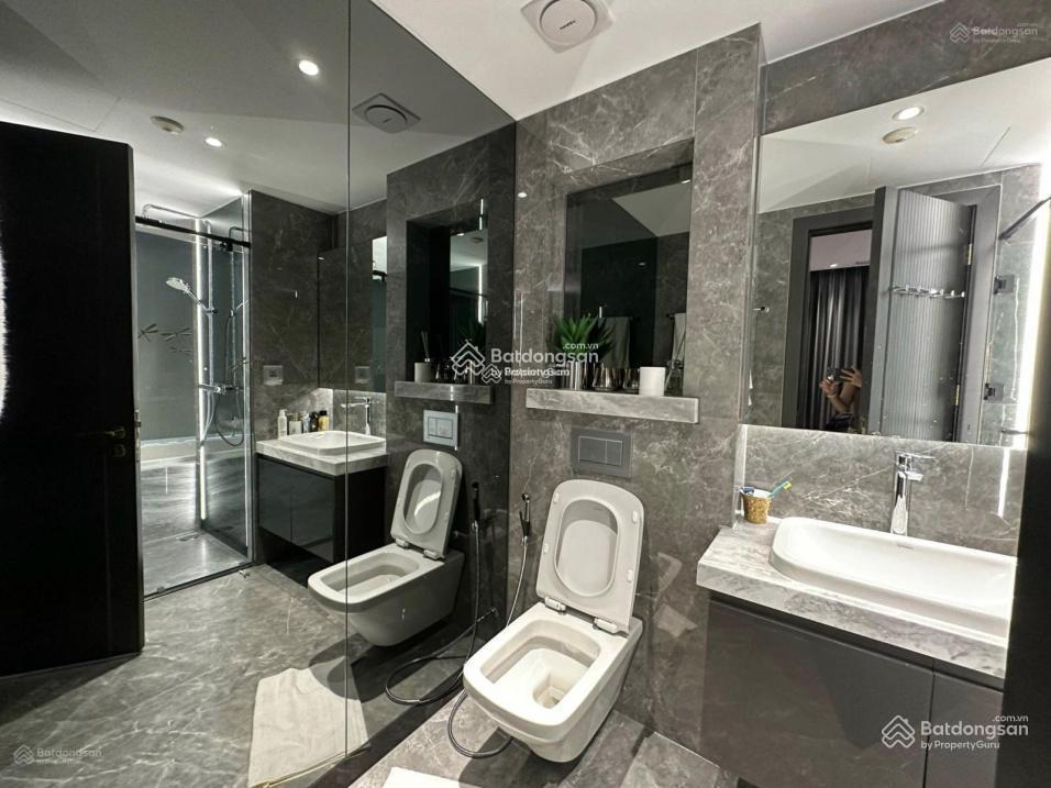 Bán căn hộ penhouse cộng hòa plaza  q. tân bình, dt 155m2=3pn=7tỷ2 (có sổ).  0934 144 *** hương