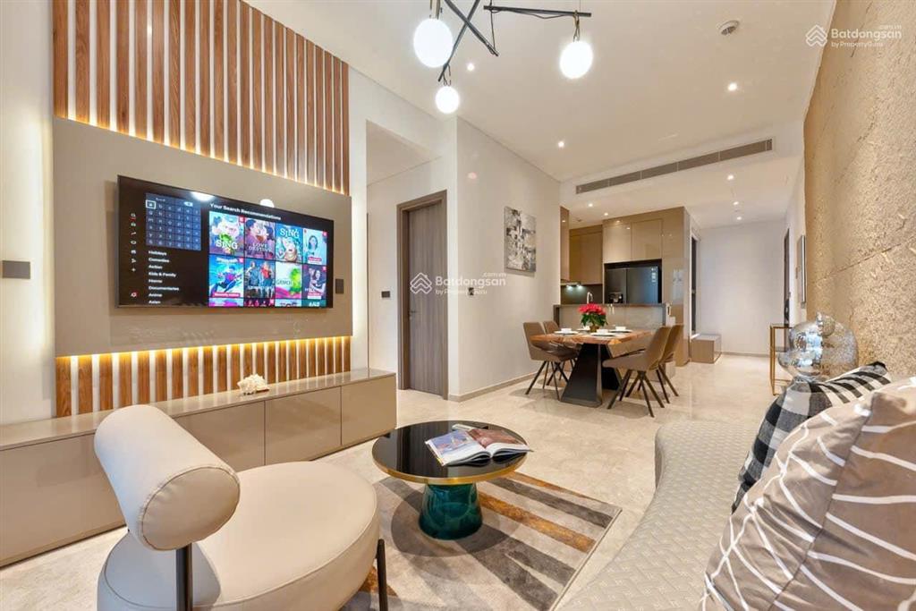 Chính chủ bán căn hộ babylon âu cơ, dt 77m2 2pn, 2wc giá 4tỷ2, sổ hồng.  0934 144 *** hương