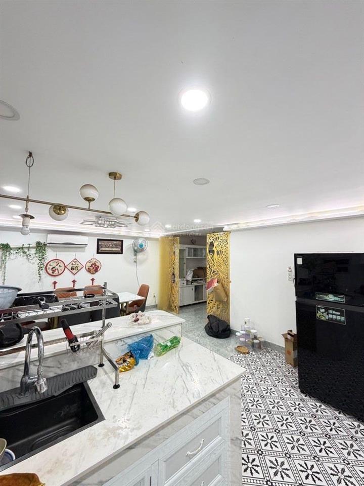 125m2, bán gấp nhà 5 tầng, hẻm xe hơi, nguyễn kiệm, p3 gò vấp, 12 tỷ nhỉnh (96tr/m2)  sát mặt tiền