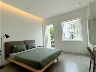 Cho thuê studio minimalism  trong khu biệt thự cao cấp  ngay cầu sài gòn, trần não, sala