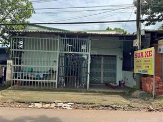 Cần bán gấp dãy trọ 10 phòng  1 kiot gần chợ trảng bàng . dt 285m2, giá 900tr, sổ hồng riêng