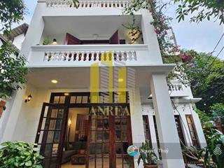 Biệt thự căn góc nguyễn văn hưởng đầy đủ nội thất giá 110 triệu