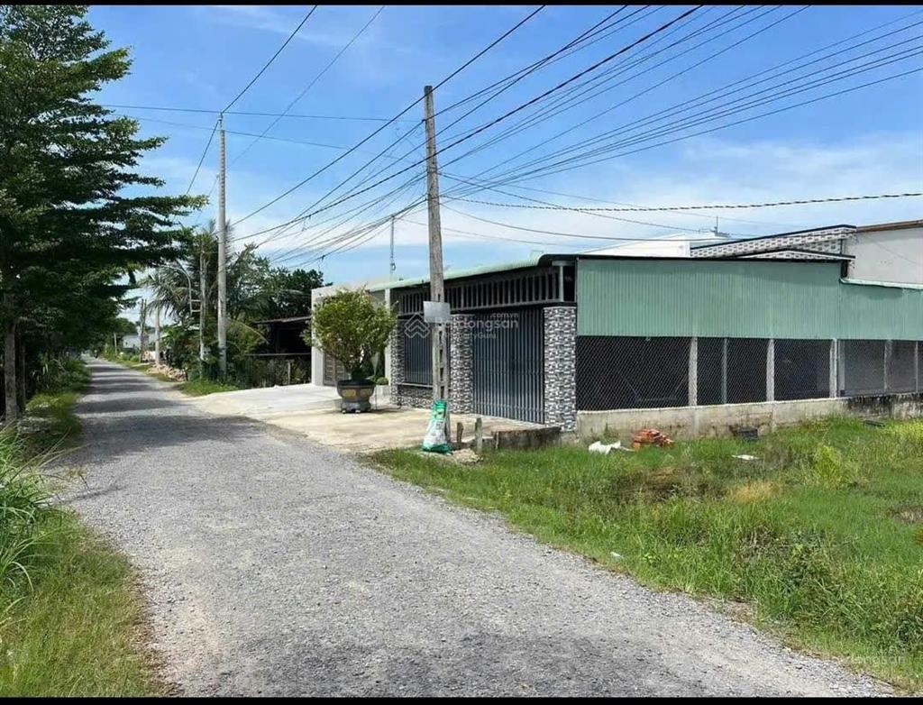 600 triệu giá full 150m2 sẵn thổ cư, ngay trung tâm thị ủy trảng bàng, sổ riêng, phù hợp xây trọ