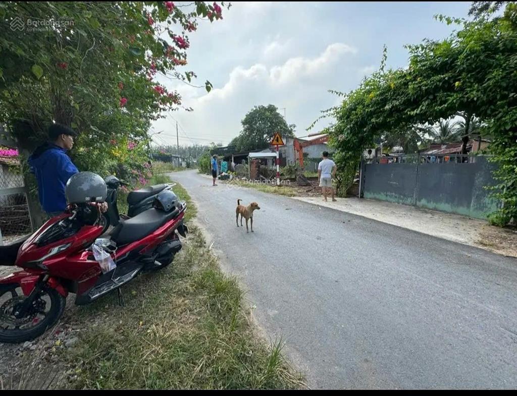 Đất ngay tỉnh lộ 7 diện tích 211m2, giá 900 triệu đất sát bên trường tiểu học thái mỹ củ chi