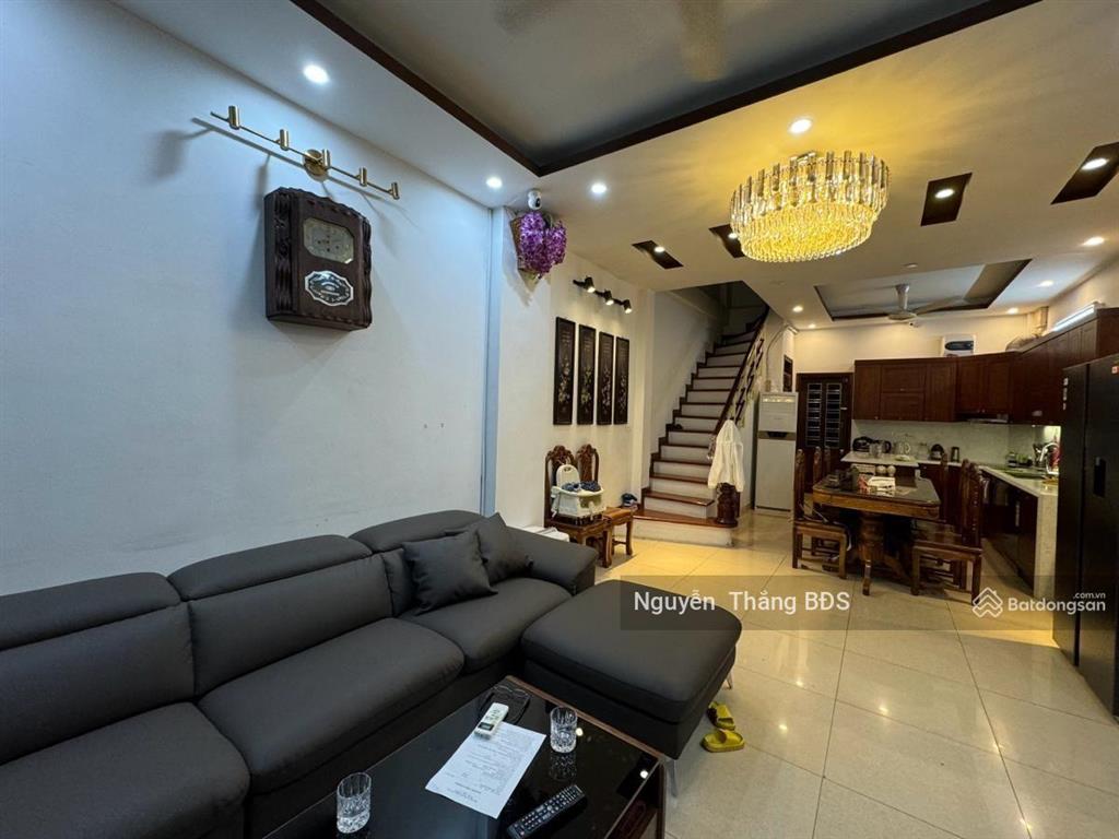 Bán nhà hoàng văn thái, thanh xuân, phân lô, 10m ra ô tô, 86m2, sân vườn siêu thoáng, ngõ rộng.