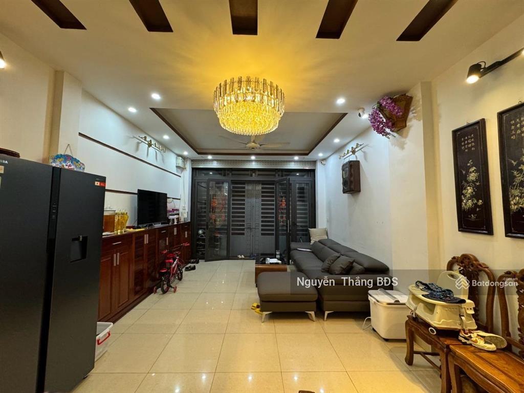 Bán nhà hoàng văn thái, thanh xuân, phân lô, 10m ra ô tô, 86m2, sân vườn siêu thoáng, ngõ rộng.