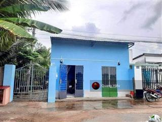 Bán dãy trọ 6p tổng dt 100m2 đường dt 825 thị xã trảng bàng , gần khu công nghiệp , giá 800 triệu