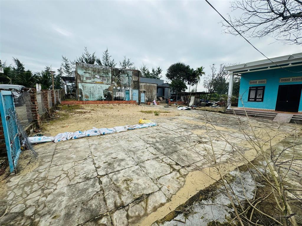 Hot! gia chủ ngộp bank cần bán gấp lô đất vị trí vàng sát biển  tiềm năng sinh lời cao