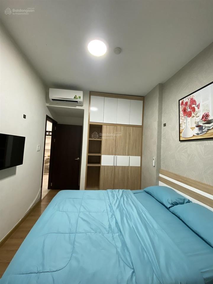 Cần bán căn hộ khu ruby 2pn + 2wc (67m2), giá 3.9 tỷ (bao thuế phí), ntcb, view thành phố siêu đẹp