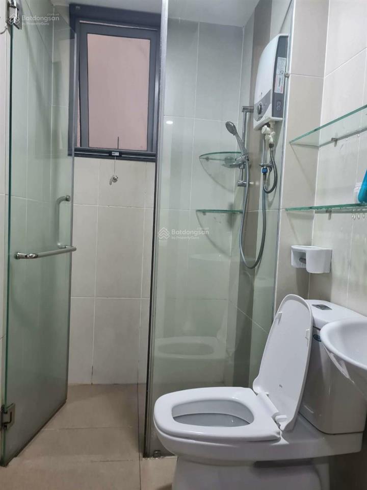 Cần bán căn hộ khu ruby 2pn + 2wc (67m2), giá 3.9 tỷ (bao thuế phí), ntcb, view thành phố siêu đẹp