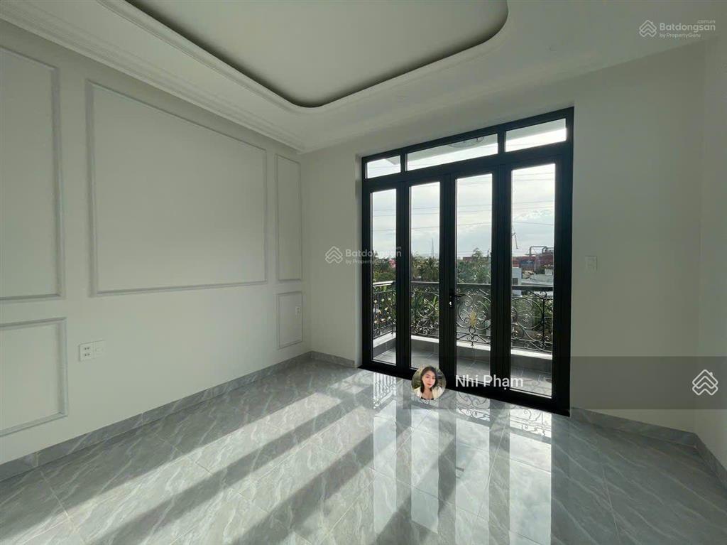 View landmark! nhà đẹp mới xây đã hoàn công, ngay ga metro bình thái, dọn vào ở ngay, hỗ trợ bank