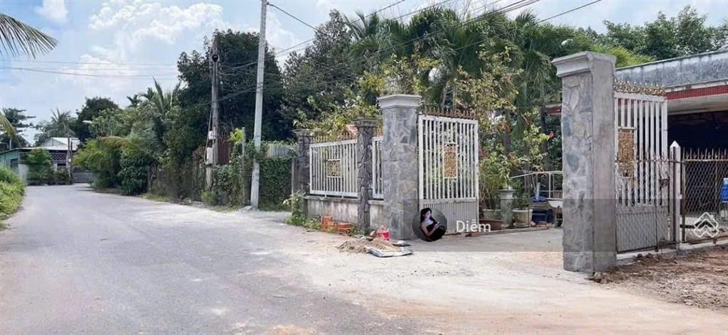 Chủ ngộp bank cần bán lô 122m2 đất giá 540 triệu gần chợ suối sâu & kcn trảng bàng, sổ hồng riêng