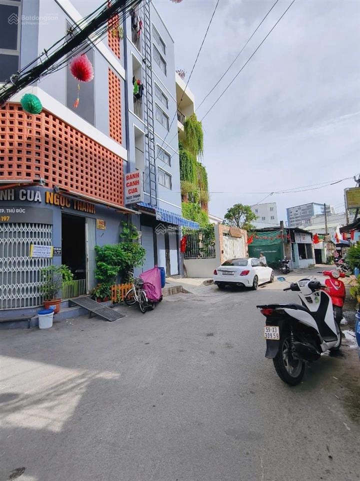 1 lô duy nhất ! đường ô tô thông tứ tung ngay đh ngân hàng  160m2(6.5x24m), gpxd 1 trệt lửng 3 lầu