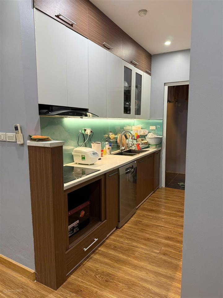 Chính chủ tôi cần bán căn 2n, 58m2, phương đông green park, giá nhỉnh 5 tỷ  0969 029 ***