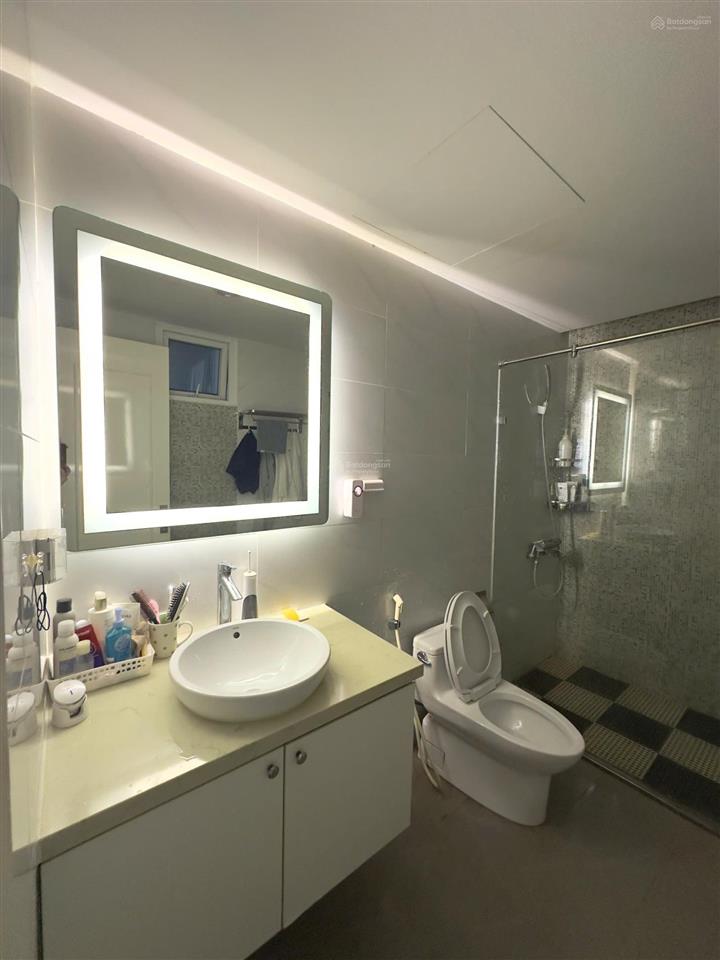 Tôi cần bán gấp căn góc 3n đẹp nhất, 126m2, chung cư 349 vũ tông phan, có slot oto  0969 029 ***