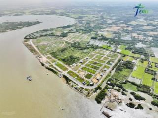 Chính chủ cần bán nhanh cặp shophouse mặt tiền đường 26.5 m  trục chính dự án