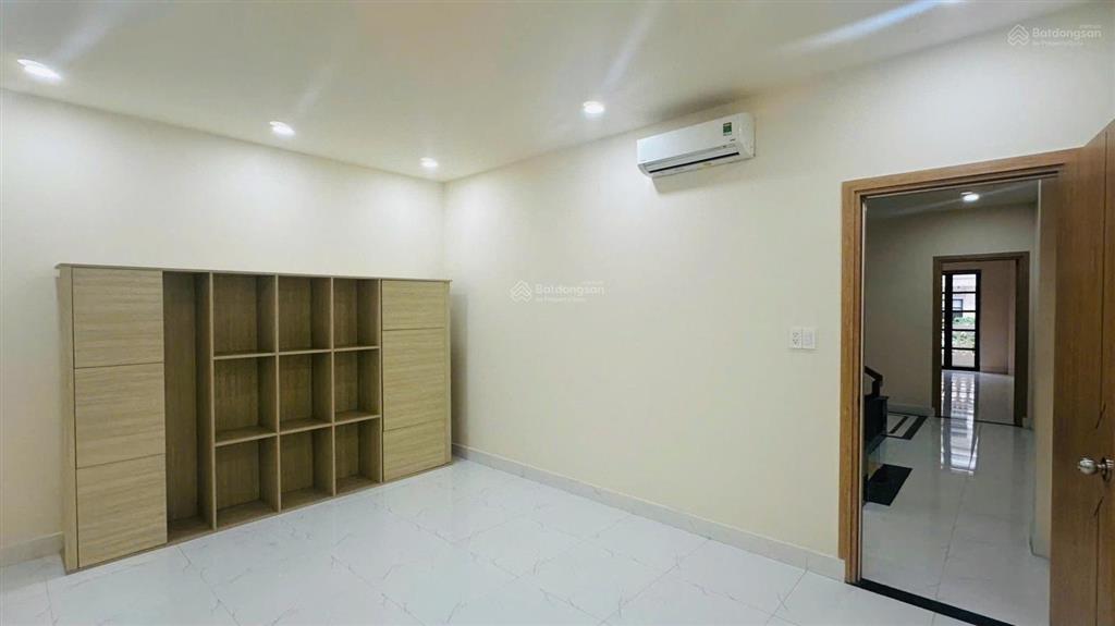 Bán nhà phố cityland park hills, gò vấp có hầm. có thang máy. giá 24 tỷ